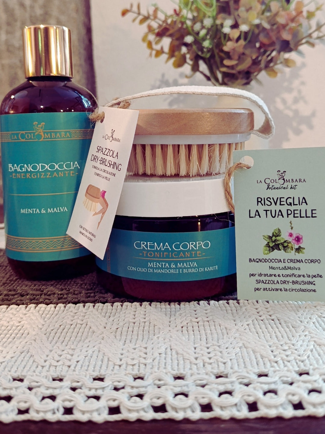 Kit bagnodoccia + crema corpo Menta & Malva + spazzola dry-brushing